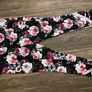 eye candy Black Leggings with Floral Pattern